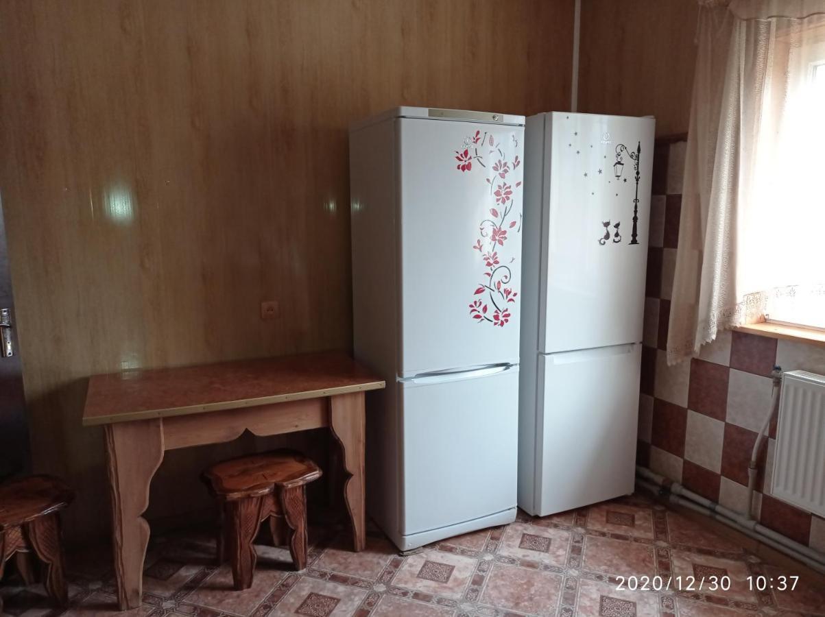 "Різьбярська Садиба" Slawske Exterior foto