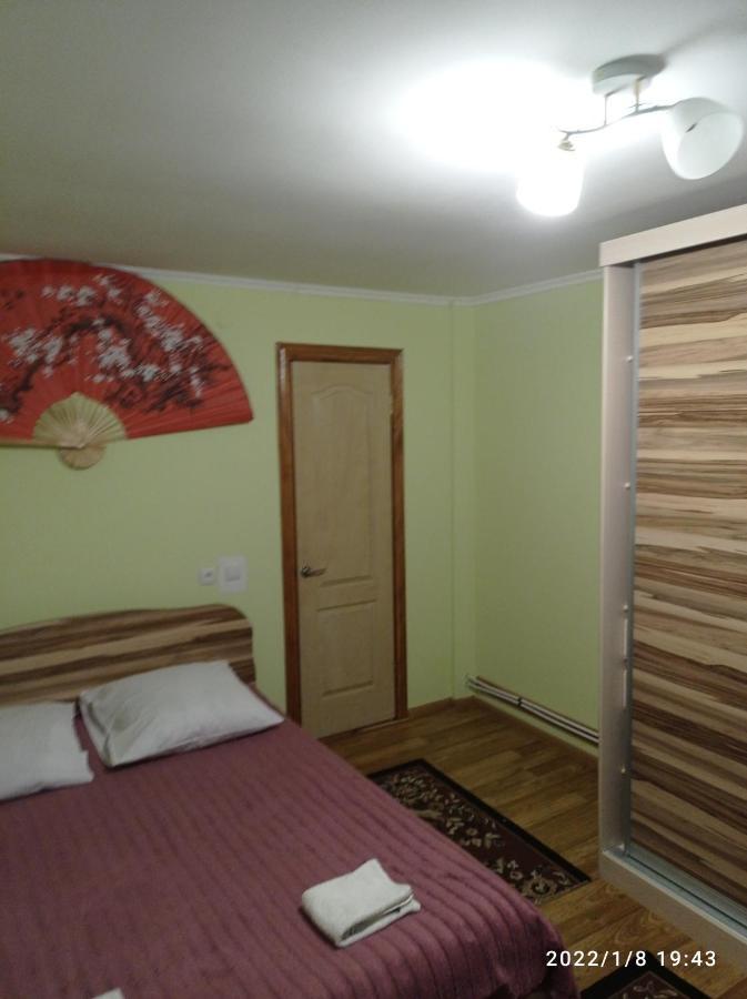 "Різьбярська Садиба" Slawske Exterior foto