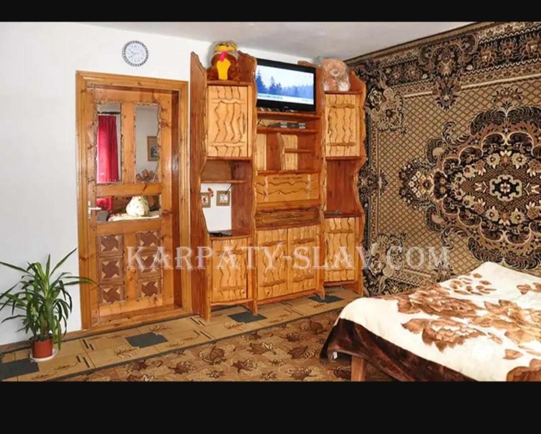 "Різьбярська Садиба" Slawske Exterior foto