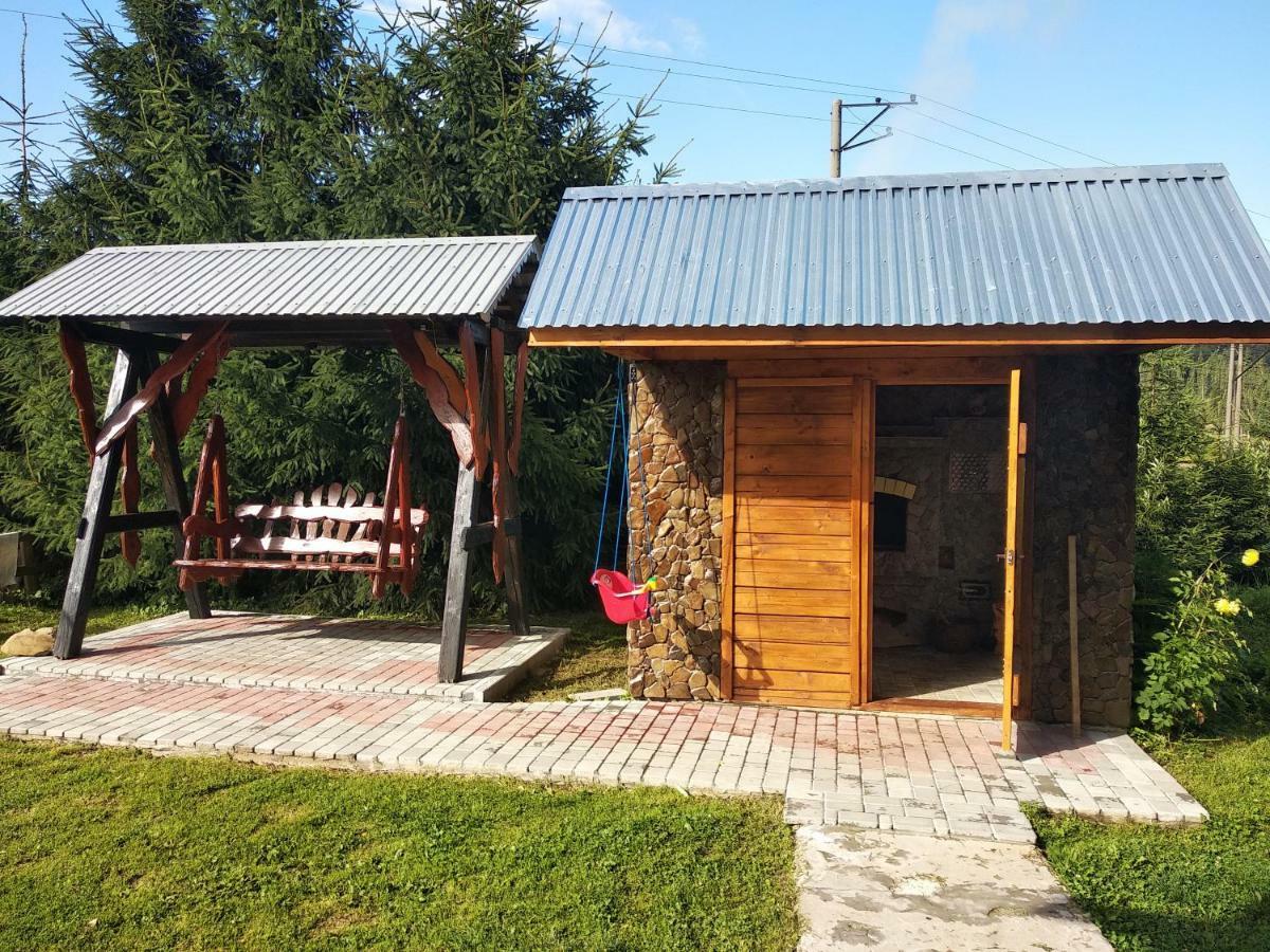 "Різьбярська Садиба" Slawske Exterior foto